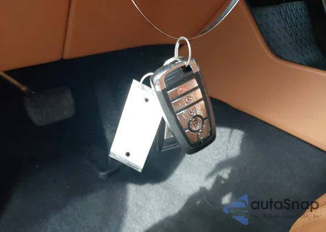 2024 Lincoln Aviator Black Label z USA, uszkodzony, nr VIN 5LM5J9XC0RGL07608